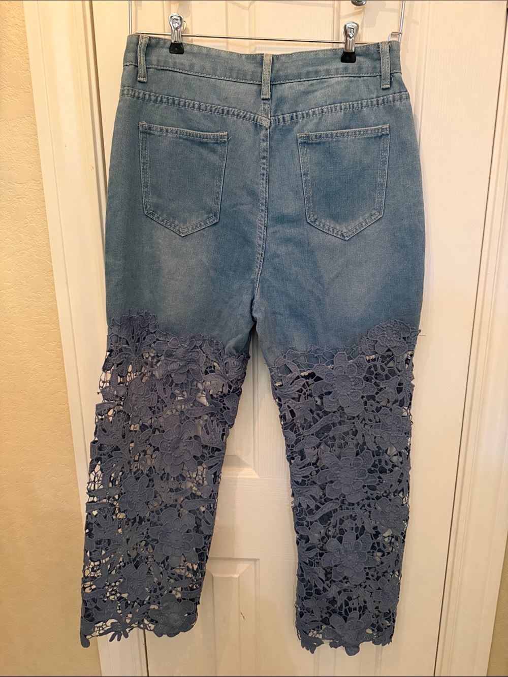 Women's Blue Straight-Leg Veda Jeans with Lace Panels - Picture 9 of 9